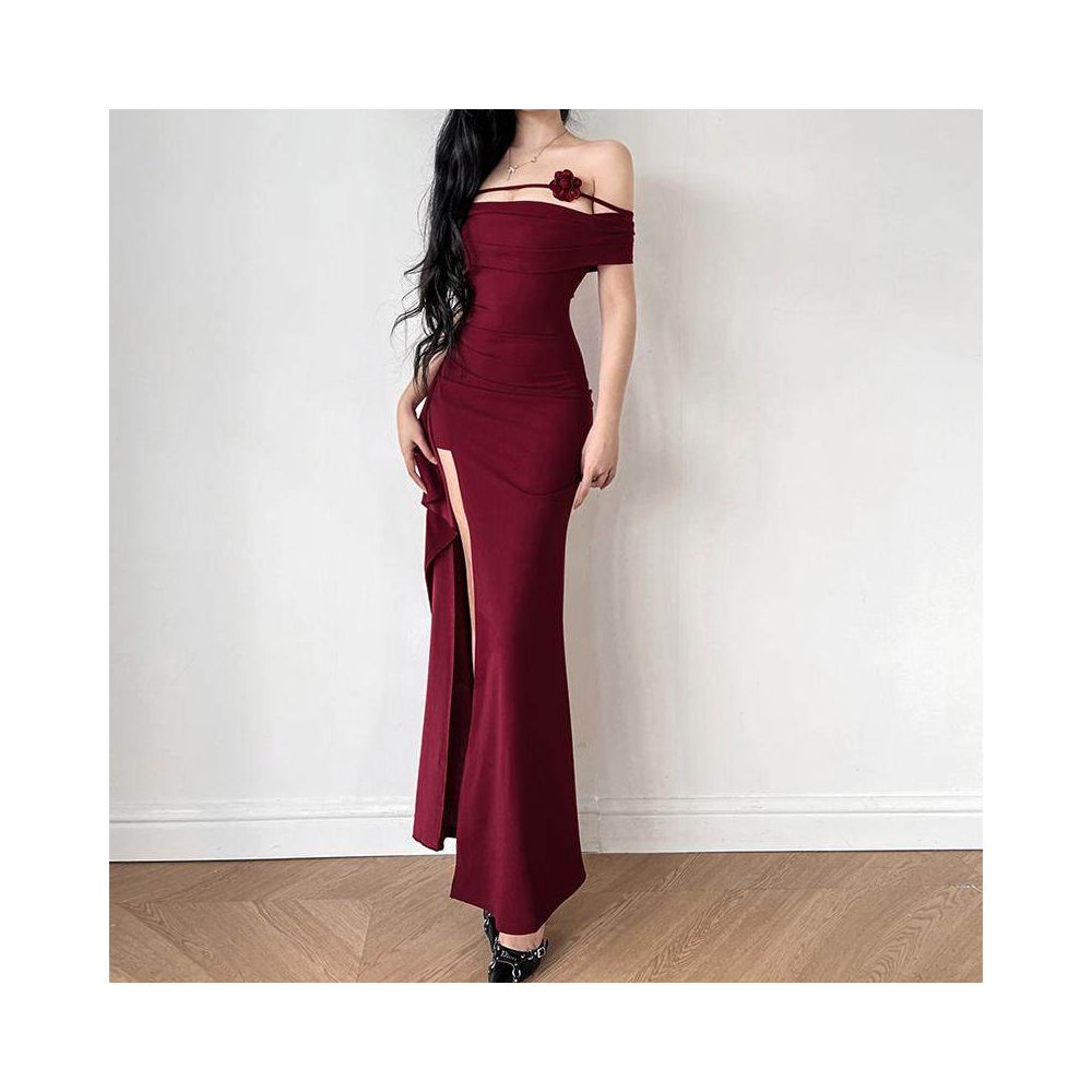 Exquisite Queen s Sexy One Shoulder Split Red Evening Dress for Women s Summer High End Temperament Banquet President s Dress image 3