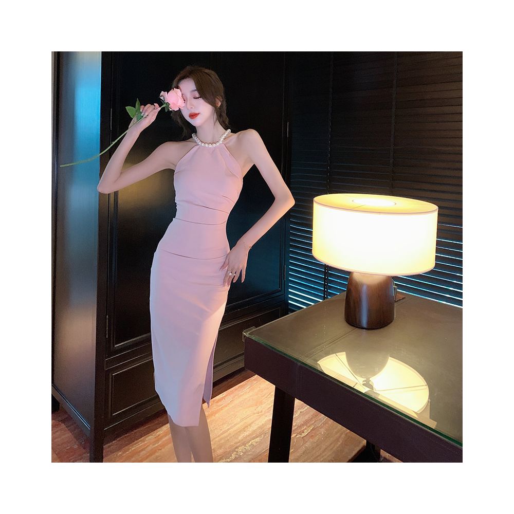 A unique and stunning dress with a high quality feel exuding a sophisticated and mature vibe The pearl halter neck design adds a touch of elegance Perfect for summer image 4