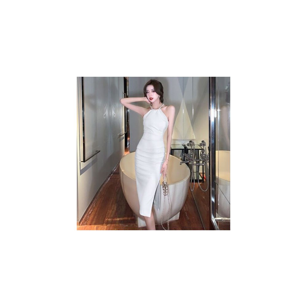 A unique and stunning dress with a high quality feel exuding a sophisticated and mature vibe The pearl halter neck design adds a touch of elegance Perfect for summer