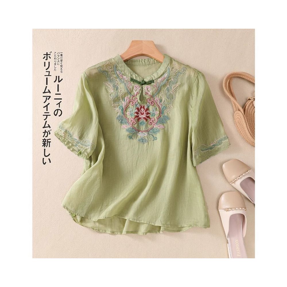 New Chinese style Zen embroidered short sleeved shirt for women summer wear mother s style fashionable loose fit casual thin retro