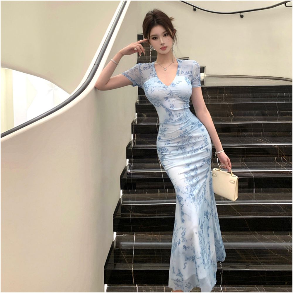 Pure desire style sexy V neck short sleeved printed dress spicy girl slim fit waist bag buttocks fish tail inner skirt image 1