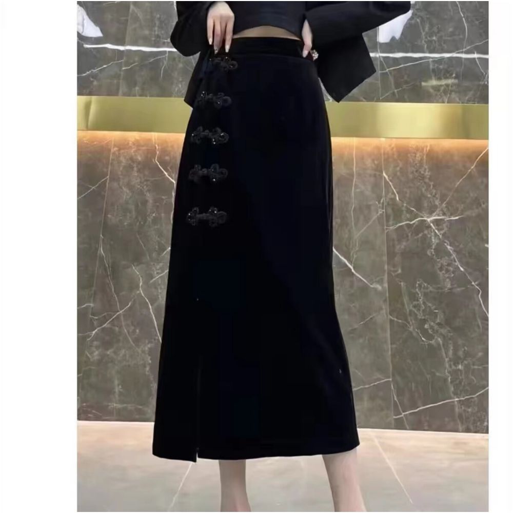 Women s Chanel inspired summer dress 2026 understated luxury heavy sequin embellishment elegant niche style fitted waist formal dress short skirt