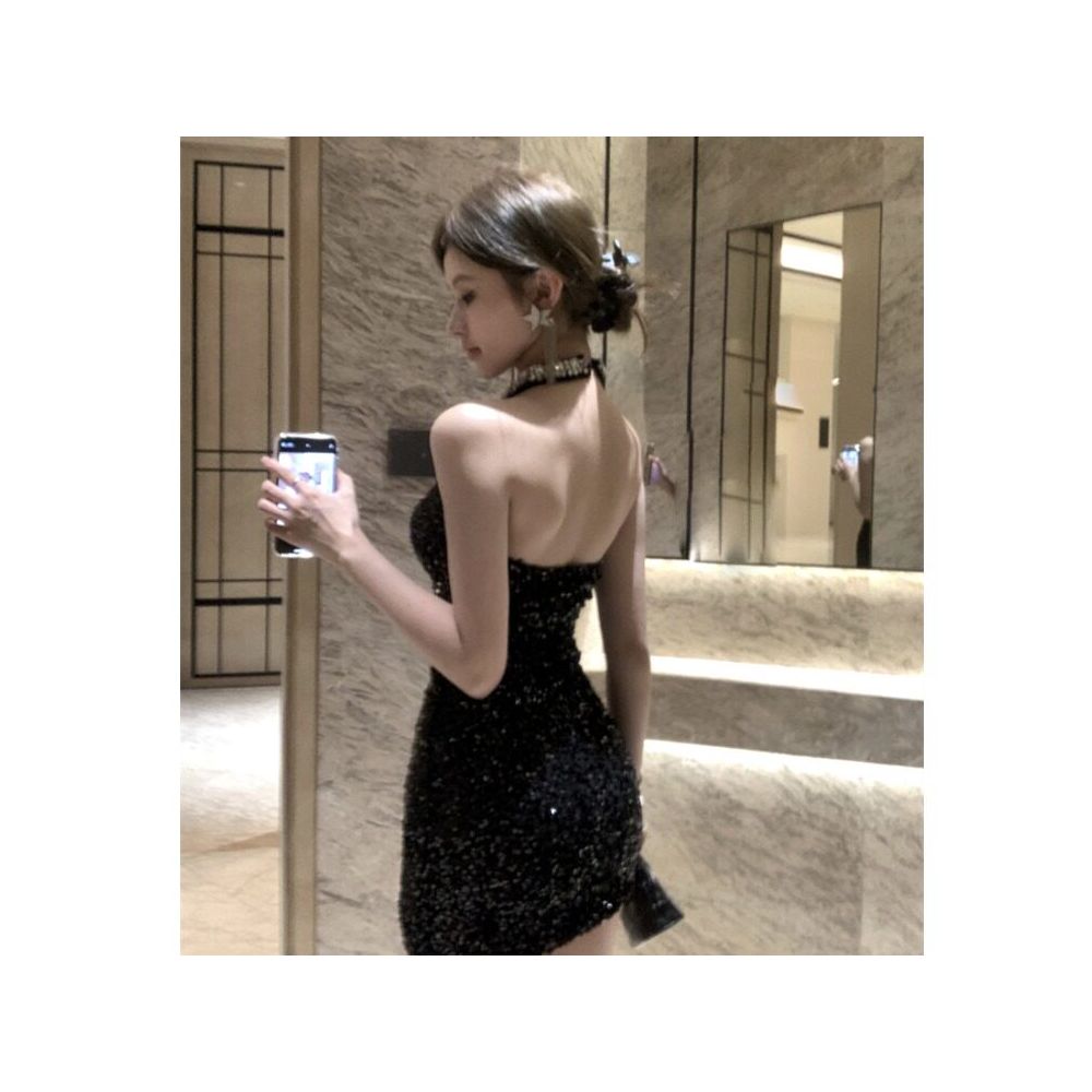 Sequined velvet heavy duty rhinestone embellished fitted halter neck banquet dress short style 2025 autumn winter dress image 5