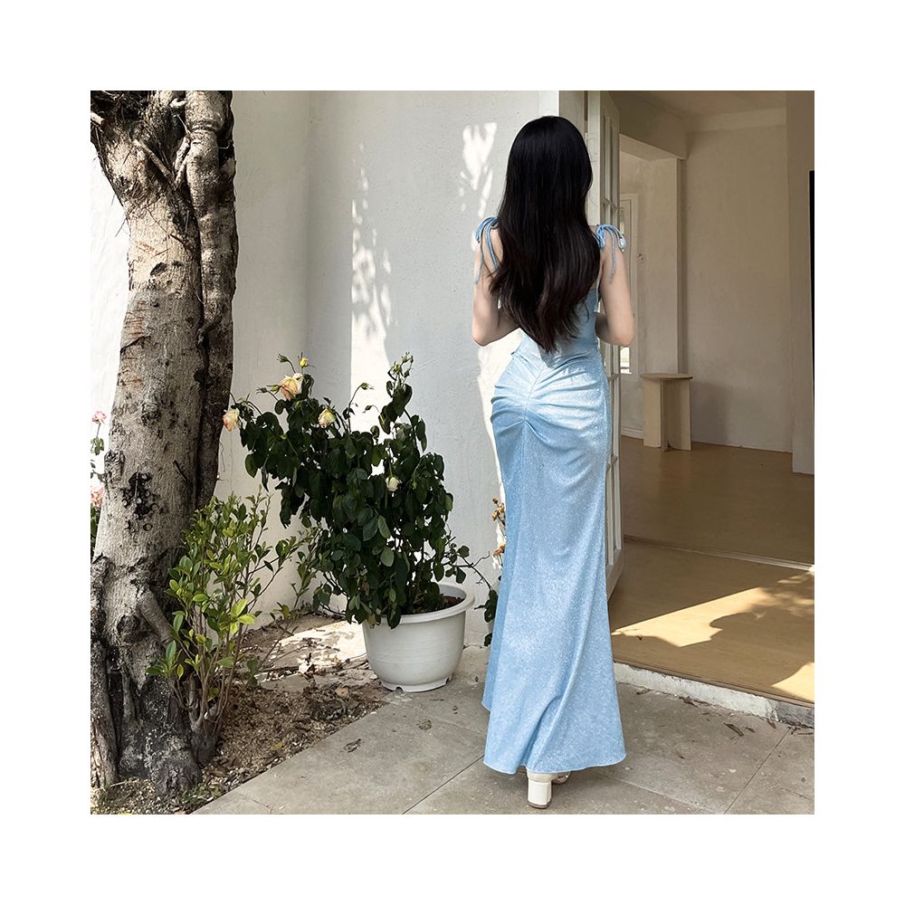Instunning European and American style blue dress elegant long dress for women perfect for annual meetings banquets and birthday parties image 4
