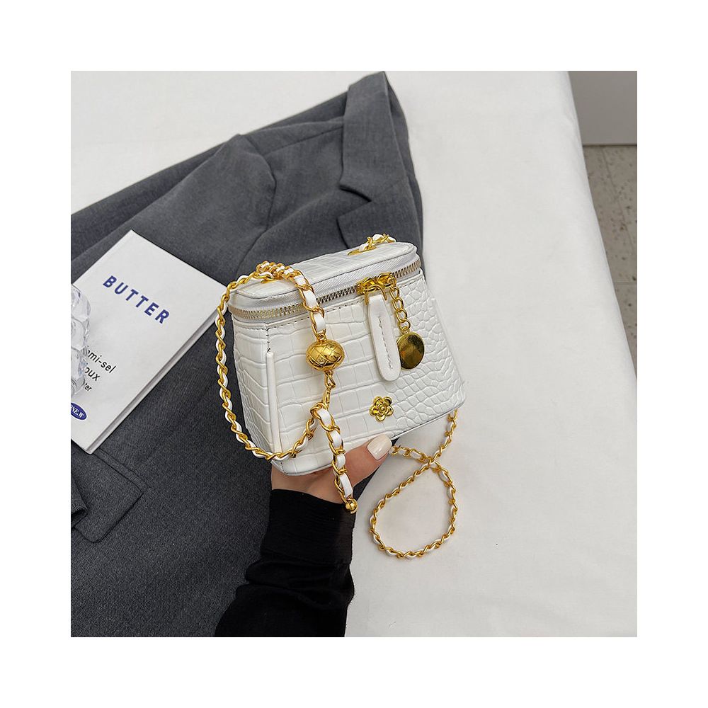 Korean style casual and fashionable high end small bag for women new 2025 summer fashion bucket bag niche trendy crossbody bag