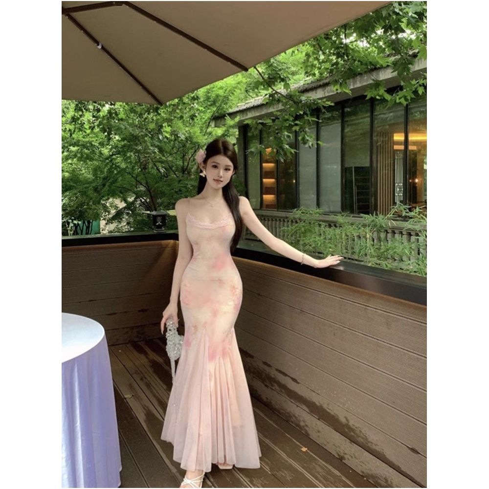 Beach vacation style mesh floral sundress for women summer pure and sexy waist cinching hip hugging mermaid maxi dress