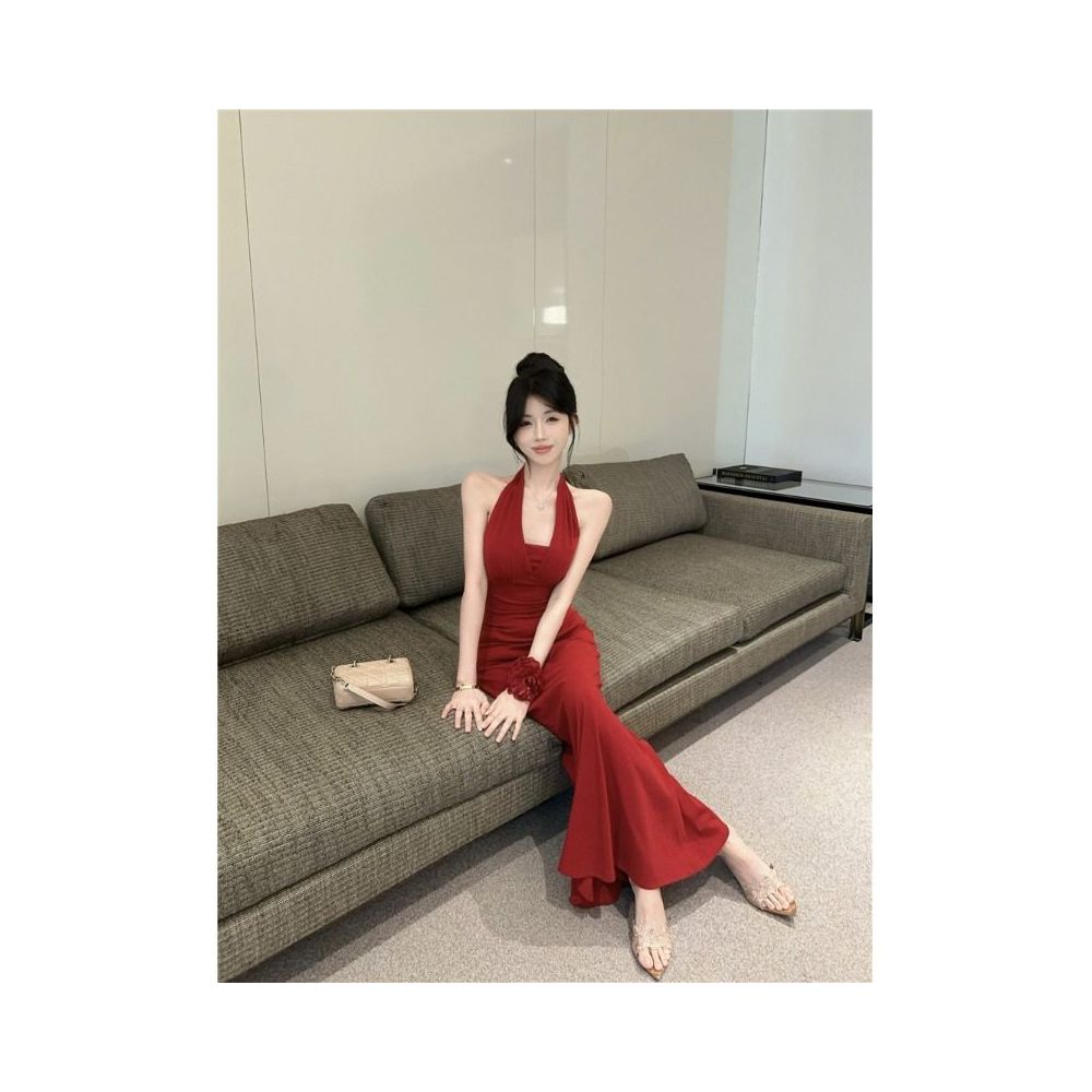 Red design chain hanging neck strap backless suspender dress women s sexy slim fit fish tail wrapped buttocks long skirt image 3