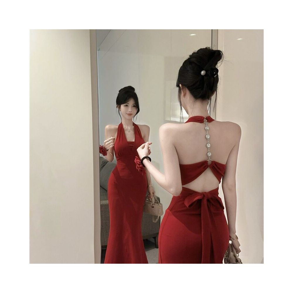 Red design chain hanging neck strap backless suspender dress women s sexy slim fit fish tail wrapped buttocks long skirt image 0