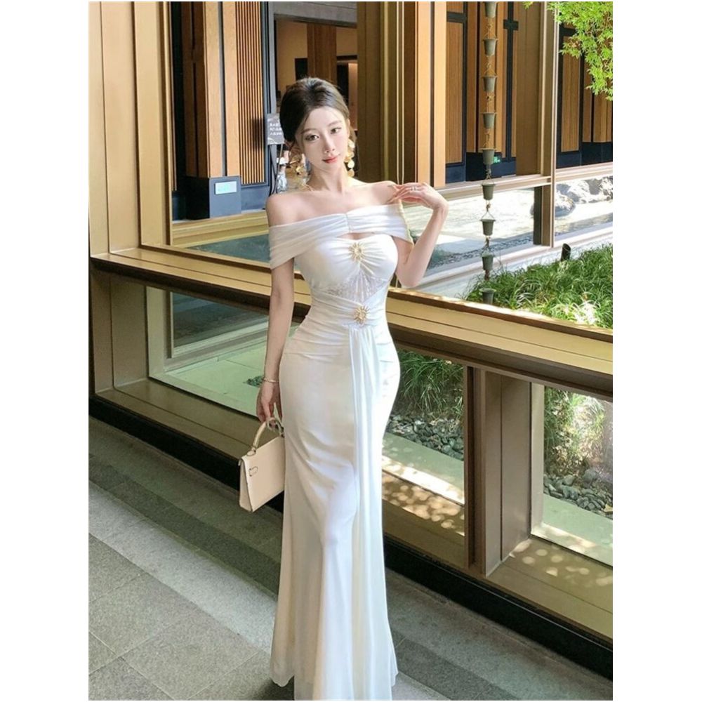 French style unique and beautiful white one shoulder dress women s summer high end sexy birthday dress waist cinching long dress image 1