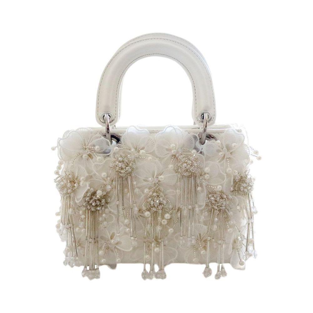 Yangqi Fairy Tassel Flower Bag 2025 Winter New Style One Shoulder Crossbody Versatile Yangqi White Women s Bag Daifei Bag image 4