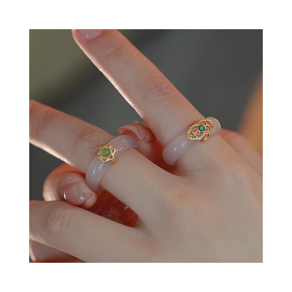 New Autumn Wind Drunken Imitation Natural High Ice White Jade Marrow Ring High Grade Female Niche Design New Chinese Style Whitening image 0