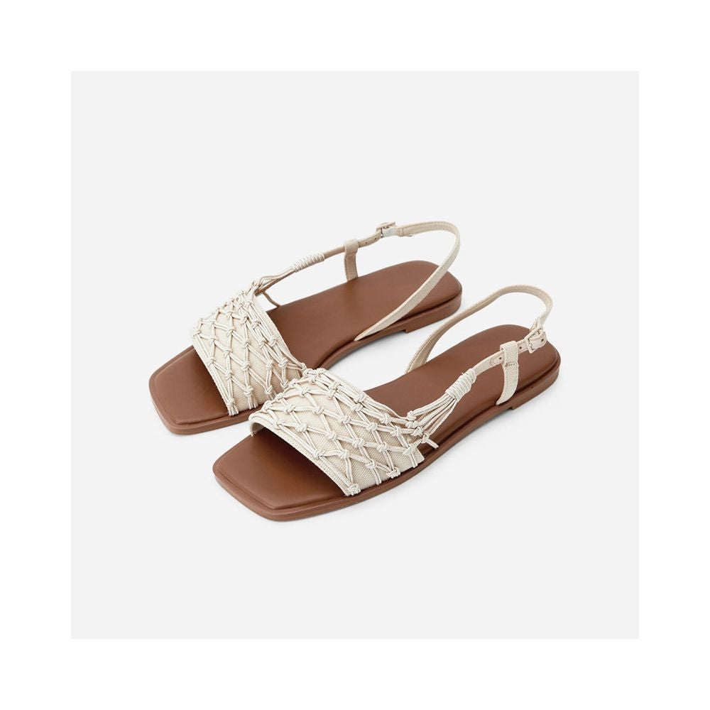 Accompany a trip to 2026 spring and summer versatile Bohemian one button Roman sandals internet famous woven flat shoes for women