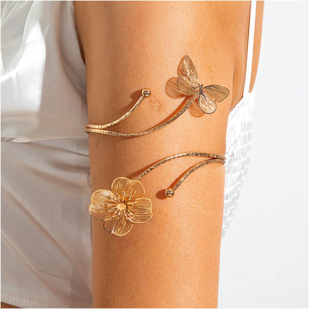 European and American style cross border jewelry minimalist starfish arm bracelet with a butterfly shaped open design women s bracelet