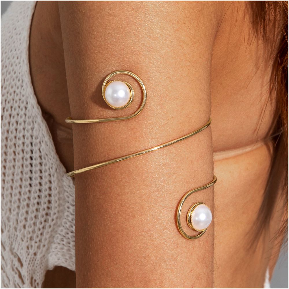 European and American style cross border jewelry minimalist starfish arm bracelet with a butterfly shaped open design women s bracelet