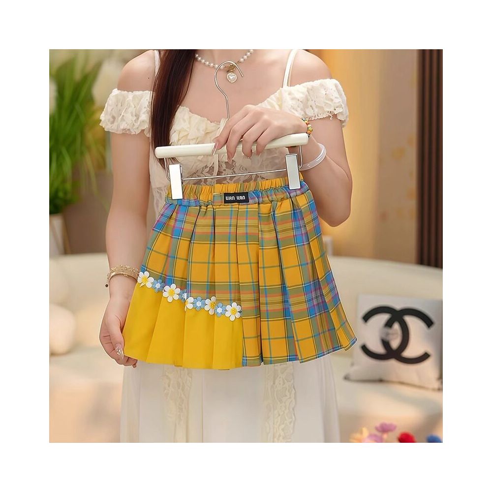 Girls Short sleeved T shirt Set Summer 2025 New Style Children s Stylish Top Summer Dress Girls pleated skirt two piece set image 4