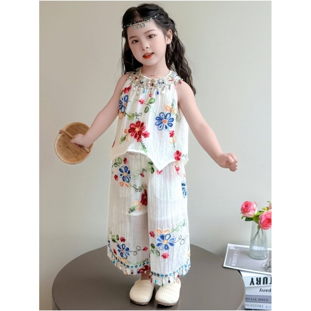 Girls Set Summer 2025 New Fashionable Children s Super Beautiful Summer Clothes Children s Super Hot Beautiful Clothes Two Piece Set image 2