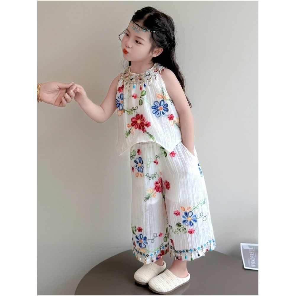 Girls Set Summer 2025 New Fashionable Children s Super Beautiful Summer Clothes Children s Super Hot Beautiful Clothes Two Piece Set image 3