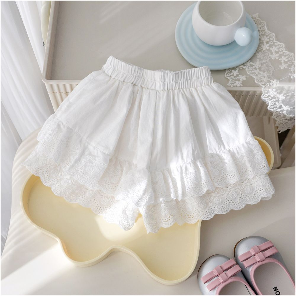 Girls Korean Edition Set Summer New Fashionable Western Lace Short sleeved T shirt Heavy duty Jacquard Pants Skirt Two piece Set Trendy