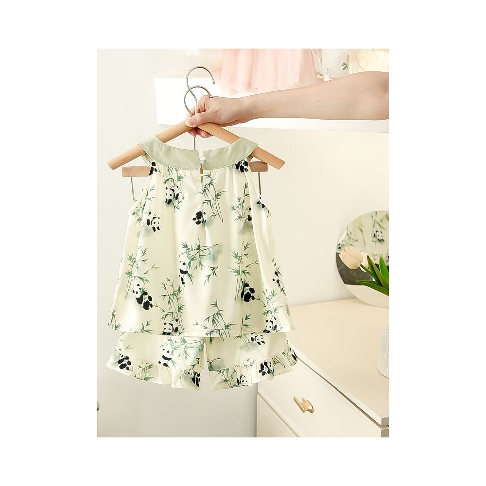 Girls Set Summer 2025 New Baby Style Chinese Style Two piece Set Children s Neck Hanging Strap Shorts image 1