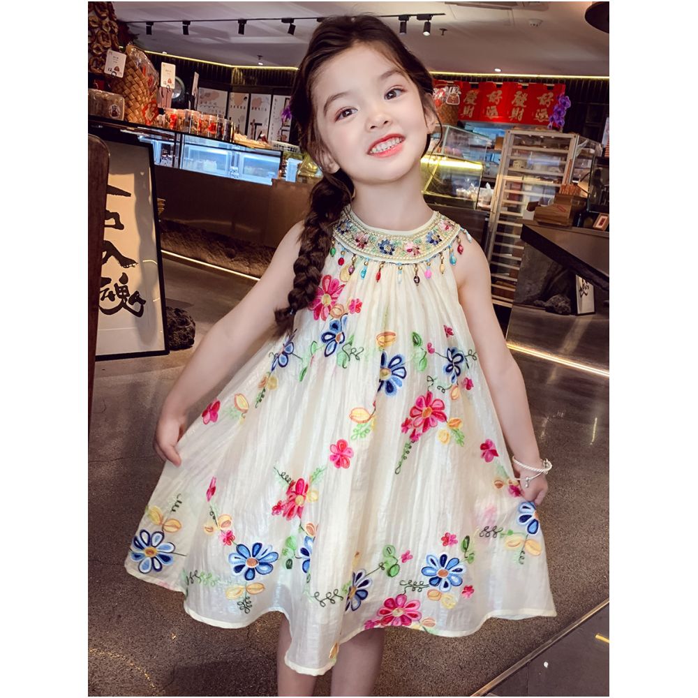 Girls summer dress 2025 new stylish children s princess dress vest dress girls vacation hanging neck suspender dress image 2