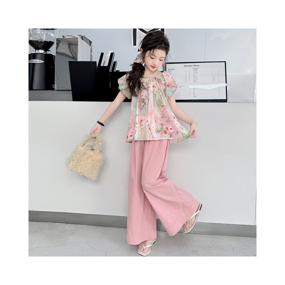 Girls summer floral short sleeved set 2025 new stylish mid size girls summer wide leg pants two piece set