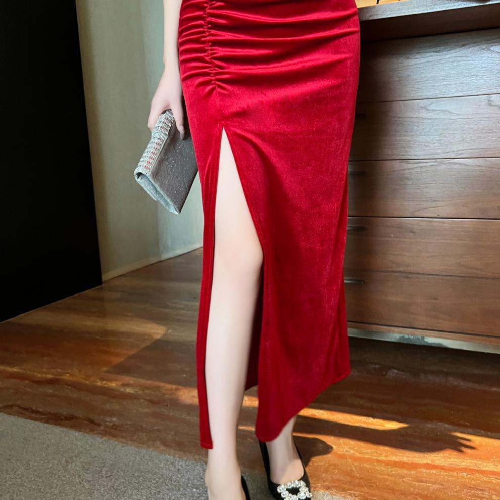Sexy long velvet beaded halter-neck backless slit fitted dress