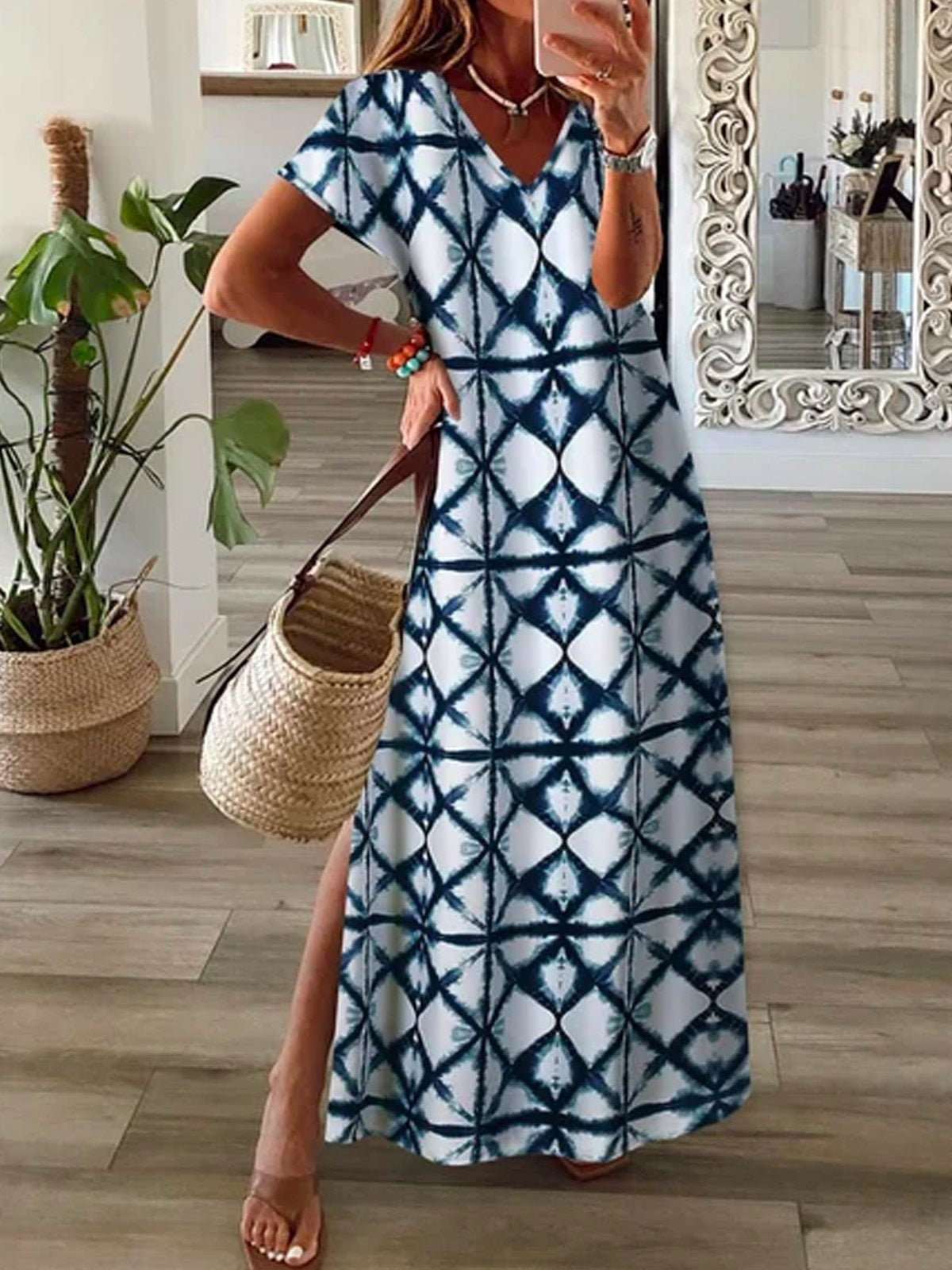 Women's V-neck Casual Fashion Dress
