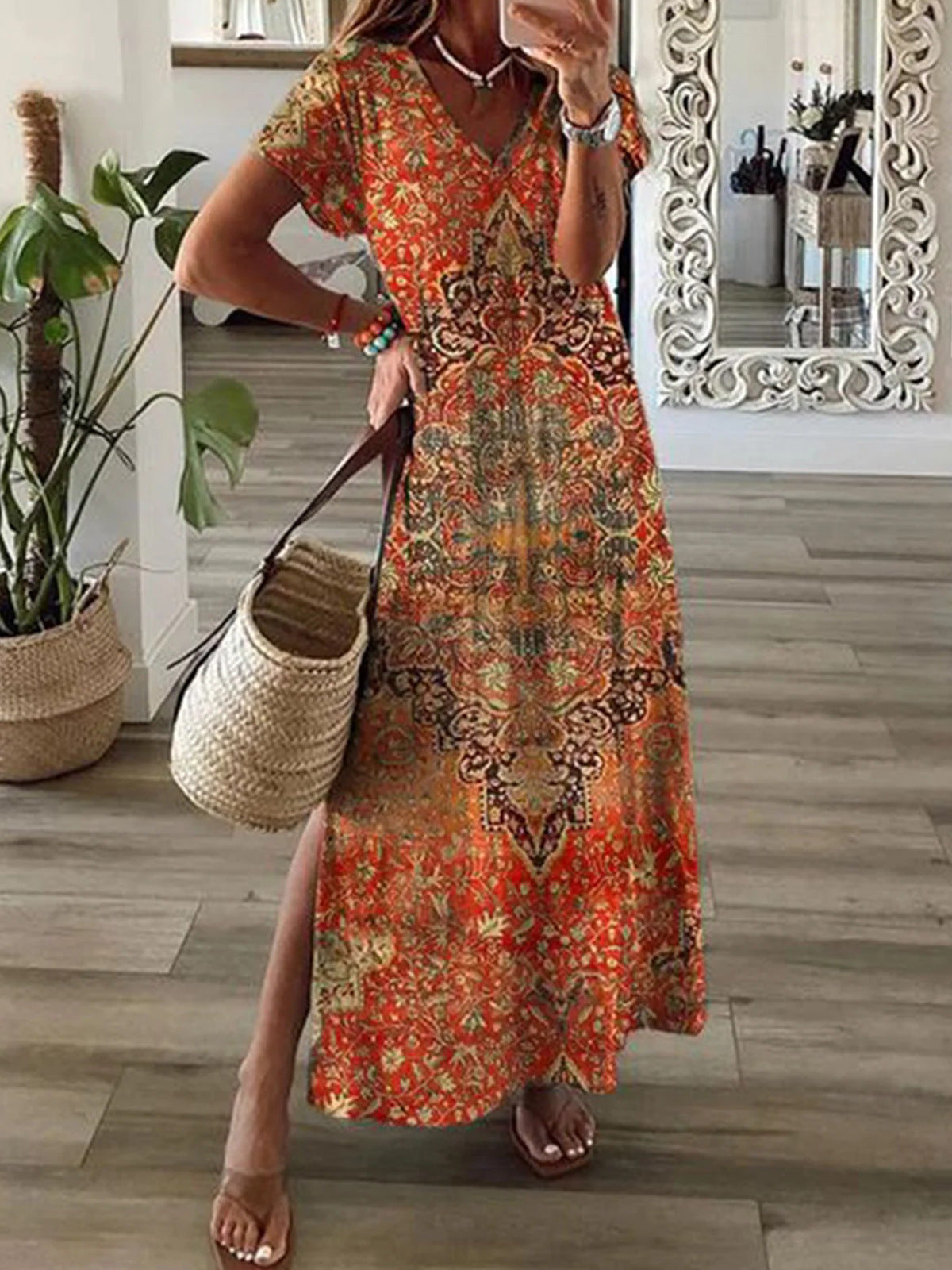Women's V-neck Casual Fashion Dress