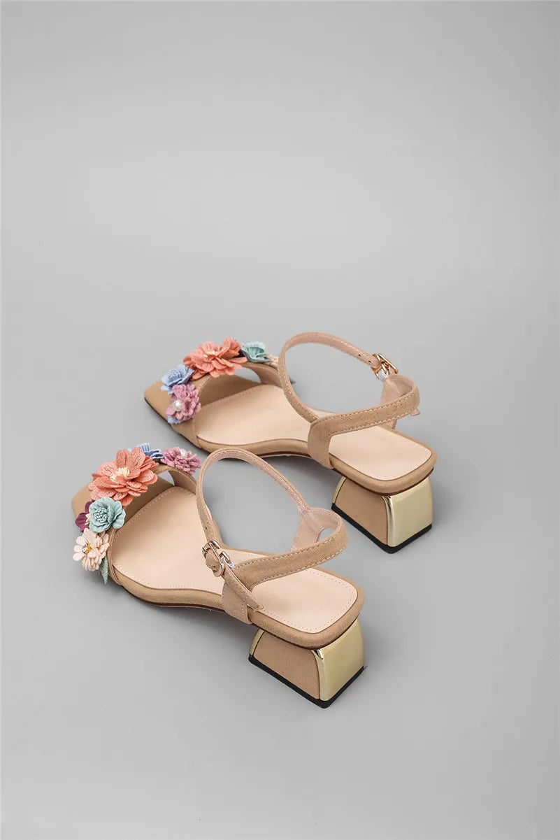 New Fashion Floral Comfortable Women's Sandal Fashion Simple Open-toe Low Heel Chunky Button Sandal