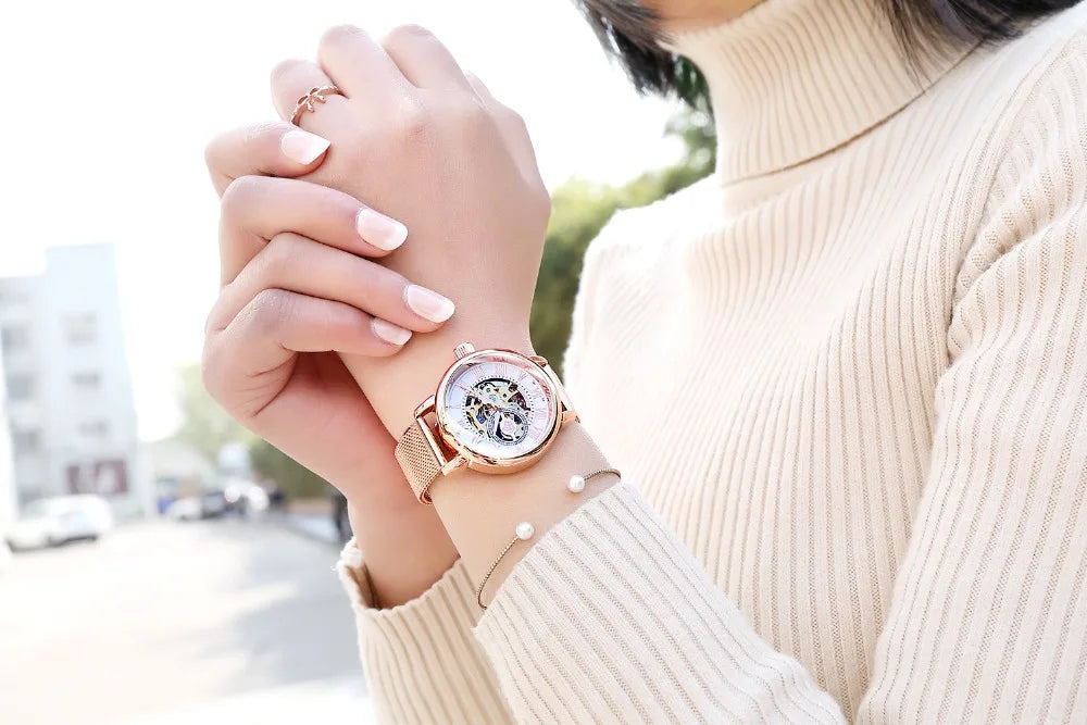 2025 New Designer Mechanical Watches Women Luxury Top Brand Ceramic Stainless Steel Diamond Music Ladies Automatic Wristwatches