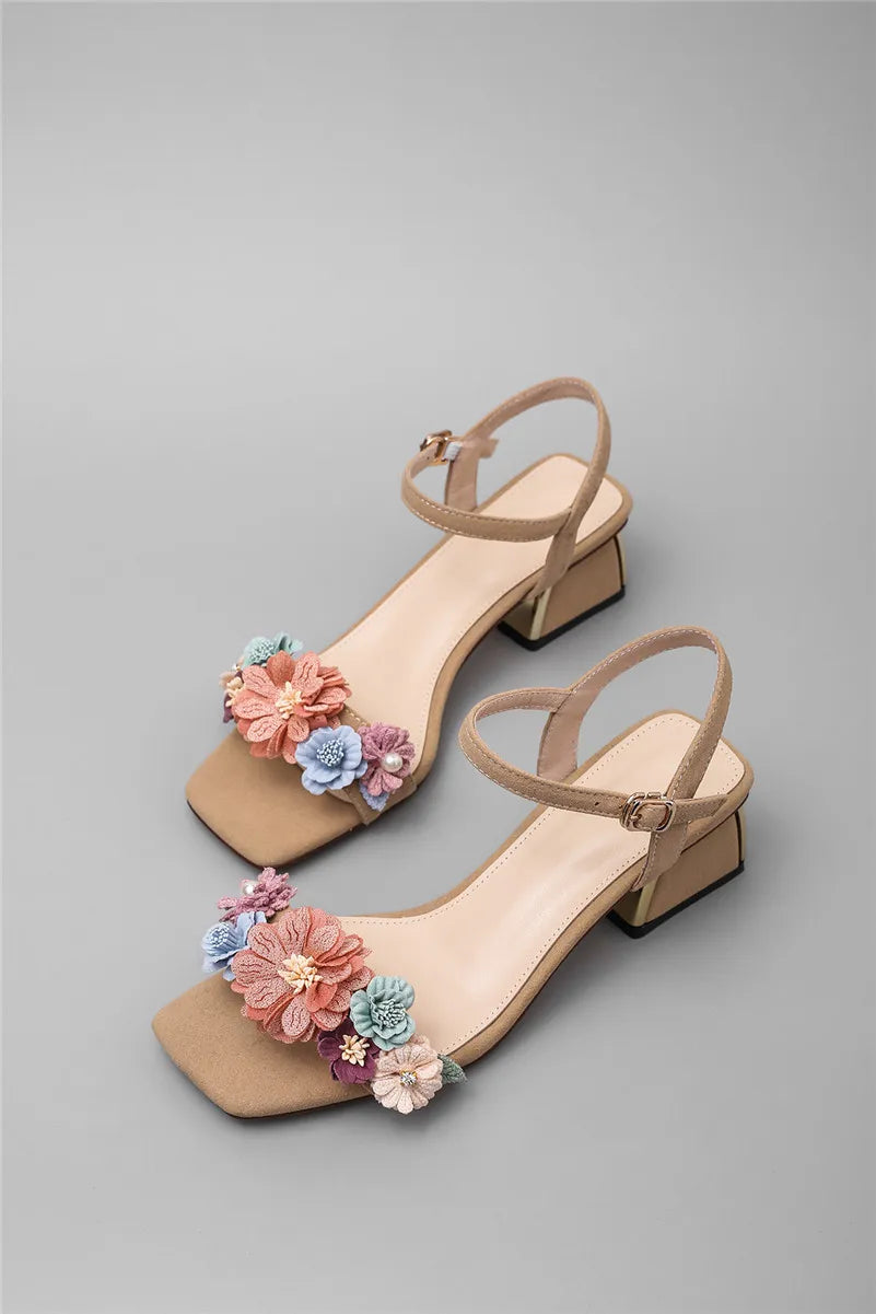 New Fashion Floral Comfortable Women's Sandal Fashion Simple Open-toe Low Heel Chunky Button Sandal