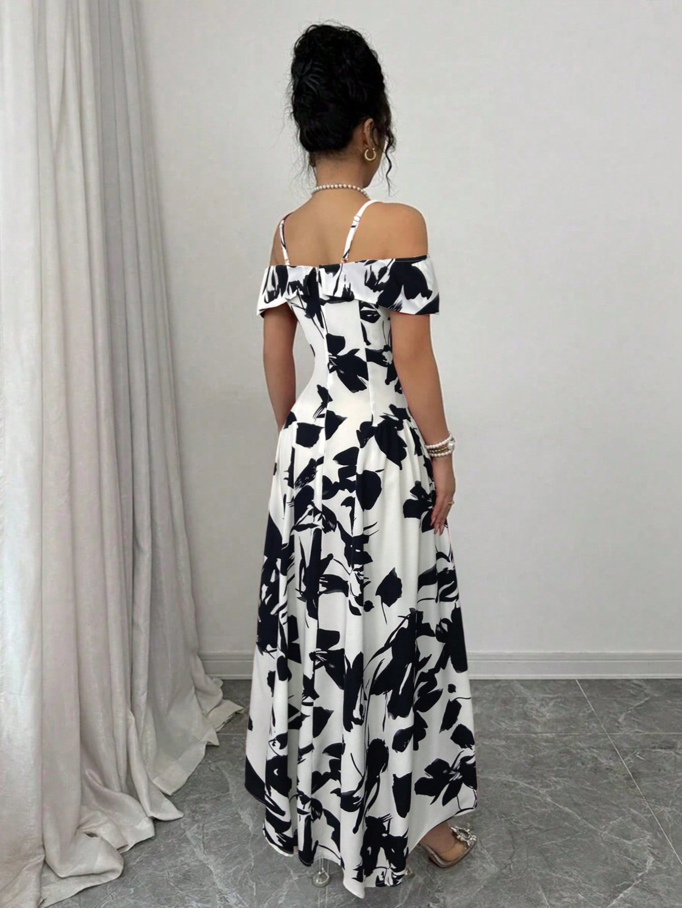 Floral print off-shoulder chiffon dress, long and elegant