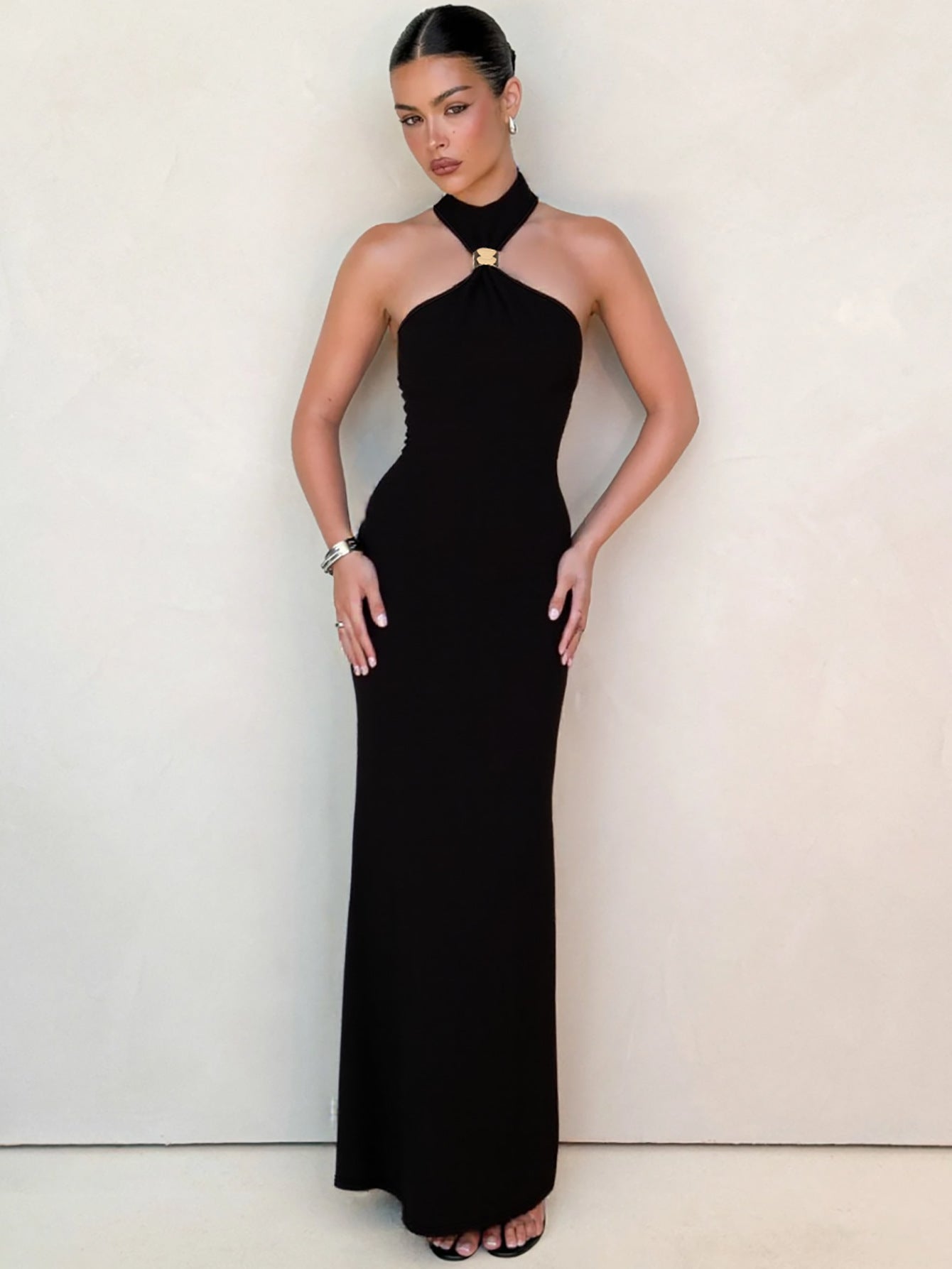 Fashionable and elegant slim-fit high-neck sleeveless slit  Bodycon dress