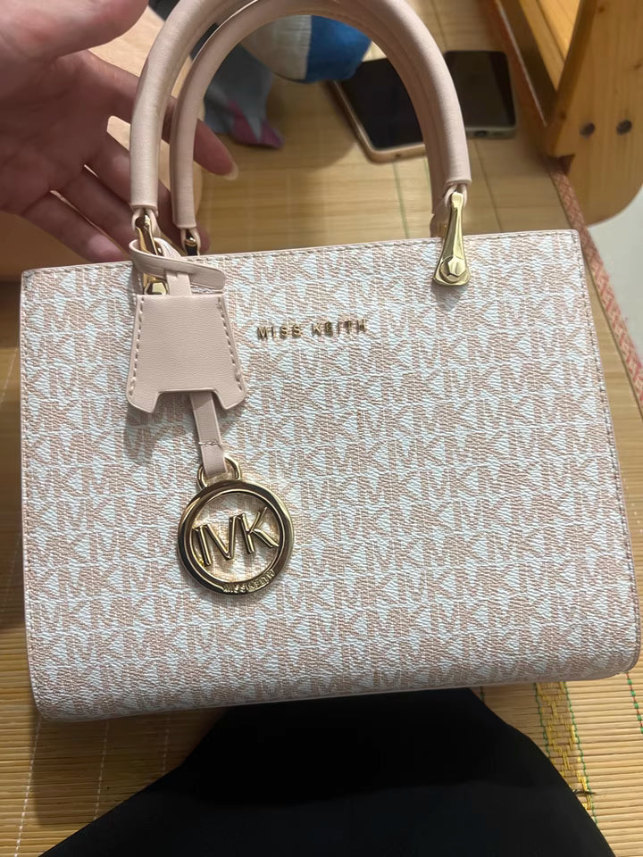Hong Kong Practical Genuine Leather Handbag for Women