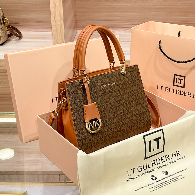 Hong Kong Practical Genuine Leather Handbag for Women