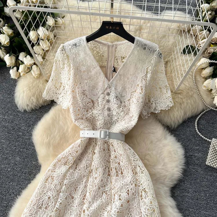 Luxury Pink Lace Midi dress with belt Women's 2025 Summer Elegant V-neck Rhinestone buttons Dresses Party clothing INKEO 4D094