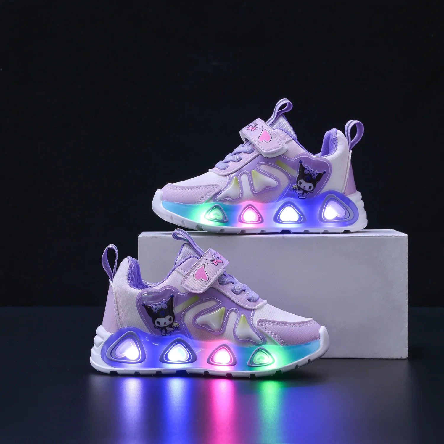 2025 lights kuromi LED Spring Autumn New hello kitty children sneakers girl Running Shoes Mesh Casual Shoes