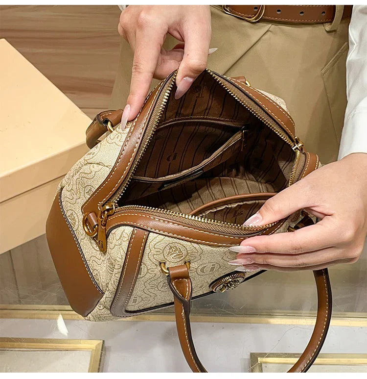 Light luxury brand women's bag 2025 new fashionable and high-end one shoulder hand-held niche design crossbody bag Boston bag