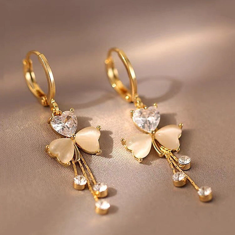New Korean Fashion Clover Crystal Love Heart Dangle Earrings for Women Luxury Opal Tassel Pendant Earring Jewelry Party Gifts