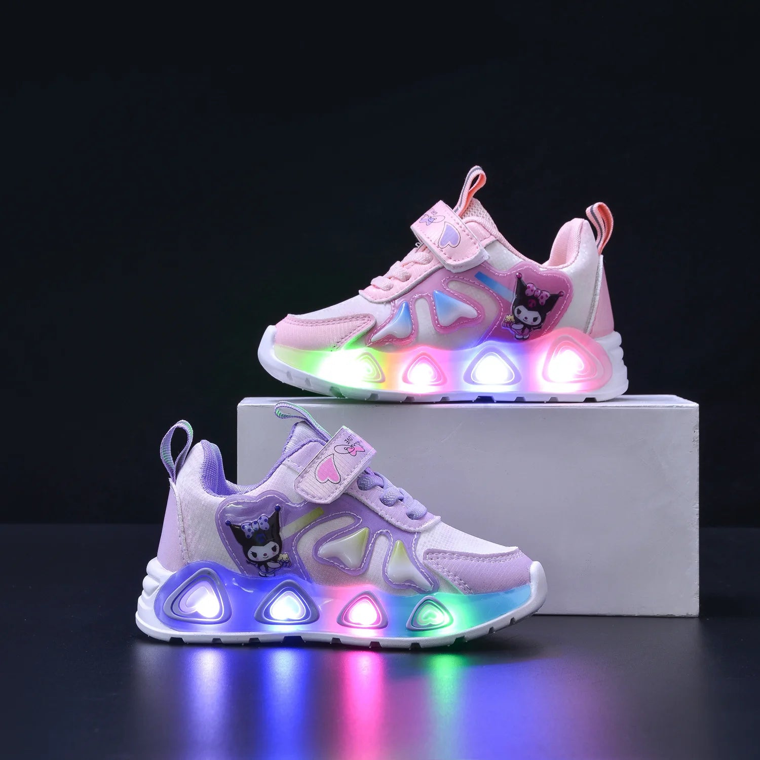 2025 lights kuromi LED Spring Autumn New hello kitty children sneakers girl Running Shoes Mesh Casual Shoes