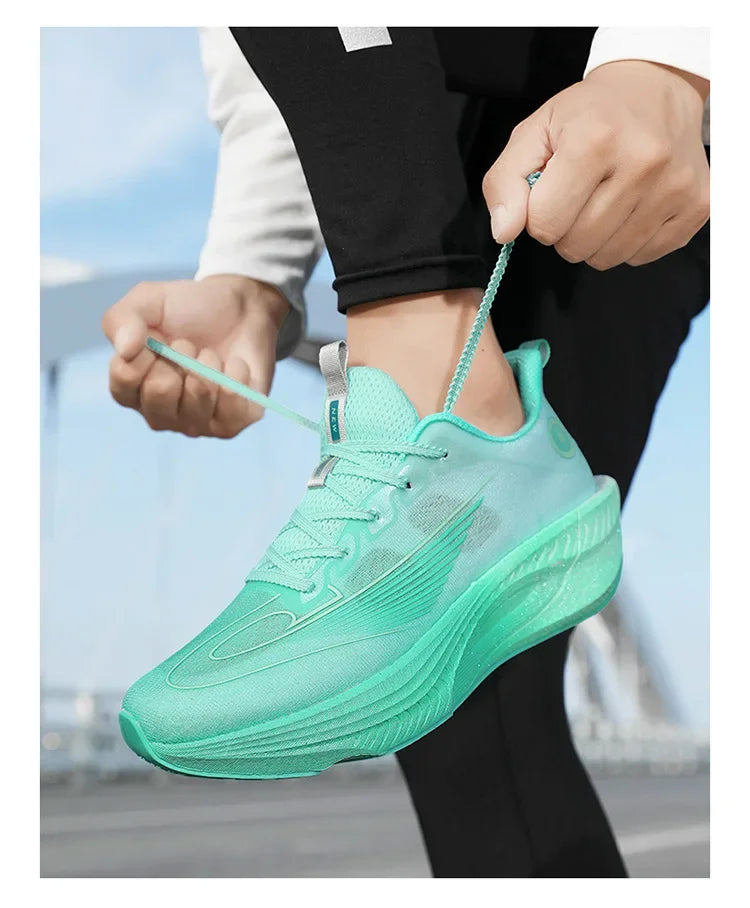 Unisex Breathable Mesh Running Shoes Lightweight Shock Absorption Carbon Plate Casual Versatile Sports Sneakers for Couples