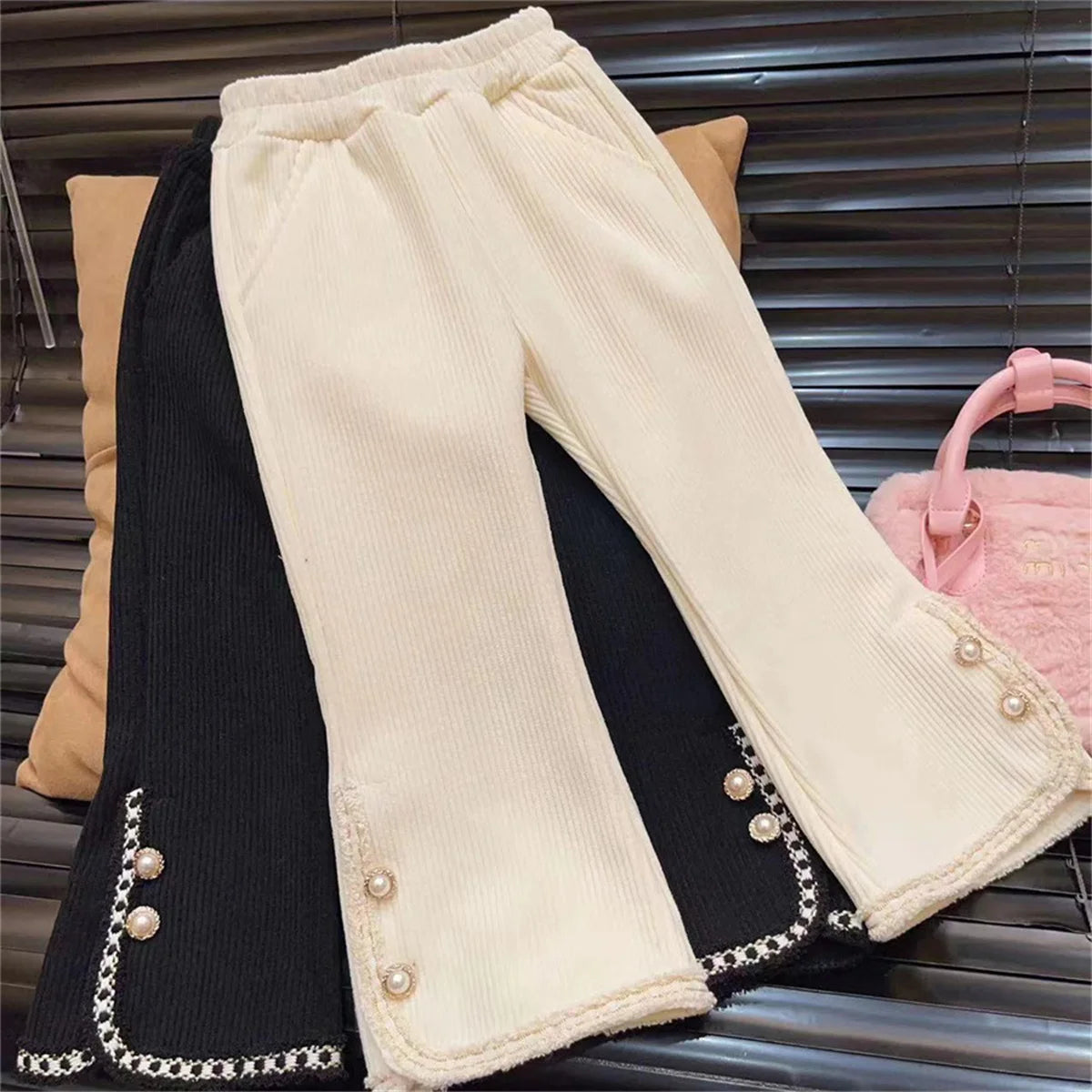 Girls' pants solid color plus fleece micro bell-bottoms winter new foreign style straight pants fashion Korean girls' pants
