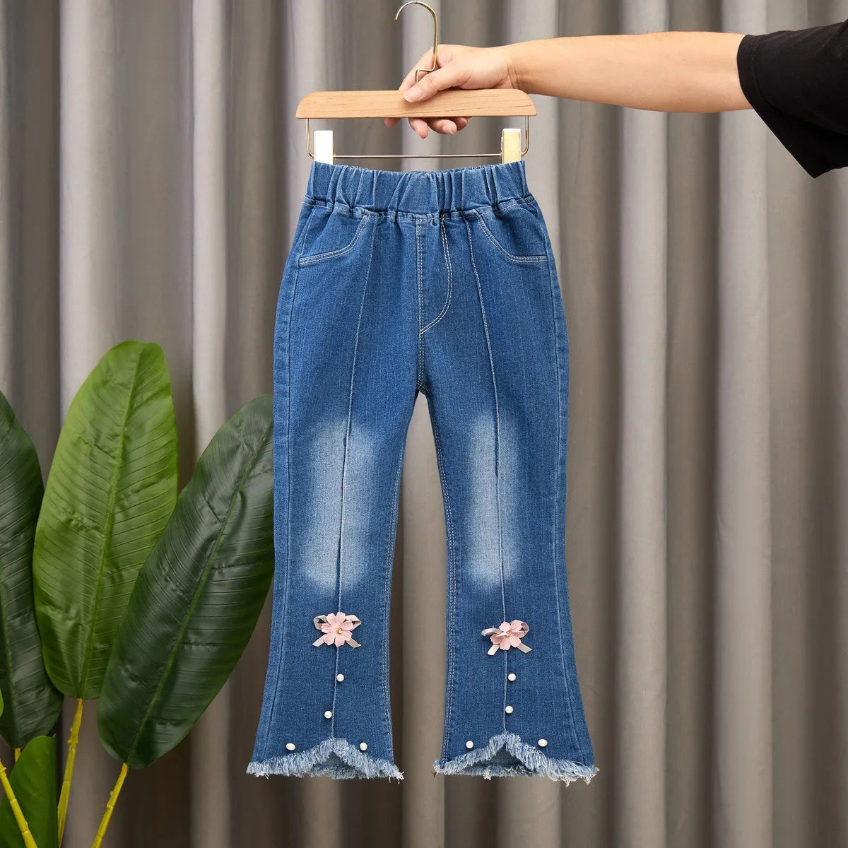 Spring Autumn Kids Baby Girls Cowboy Pants Baby Girls Jeans Casual Girls Jeans Children Clothing Kids Bell-bottoms Jeans