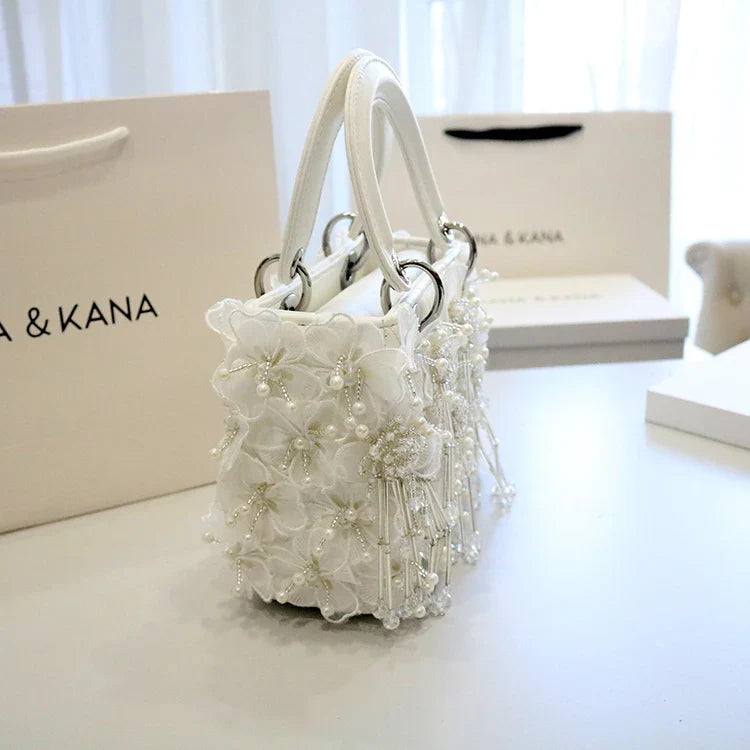 Sea Fairy Tassel Flower Bag 2024 Summer New Shoulder Crossbody All Western Style White Women's Bag Princess Bag Cute Banquet Bag