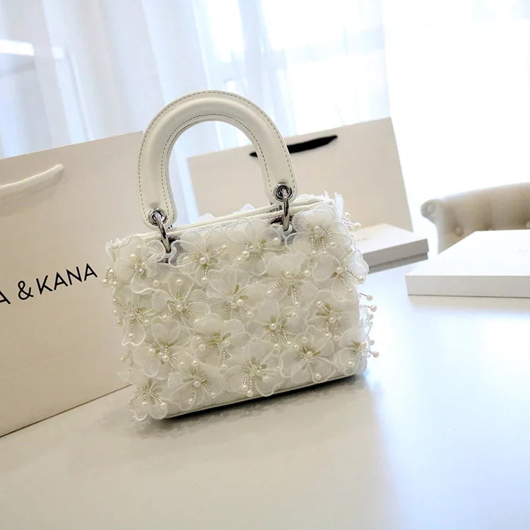 Sea Fairy Tassel Flower Bag 2024 Summer New Shoulder Crossbody All Western Style White Women's Bag Princess Bag Cute Banquet Bag
