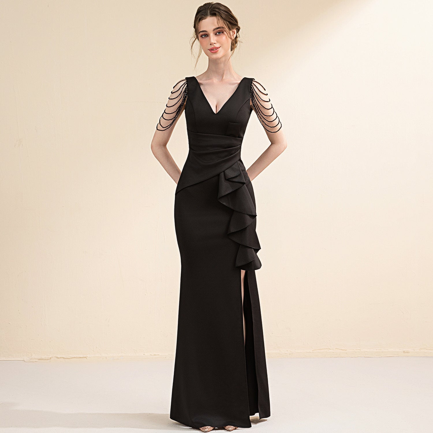 High-end elegant evening gown for brides, wedding banquets Dress