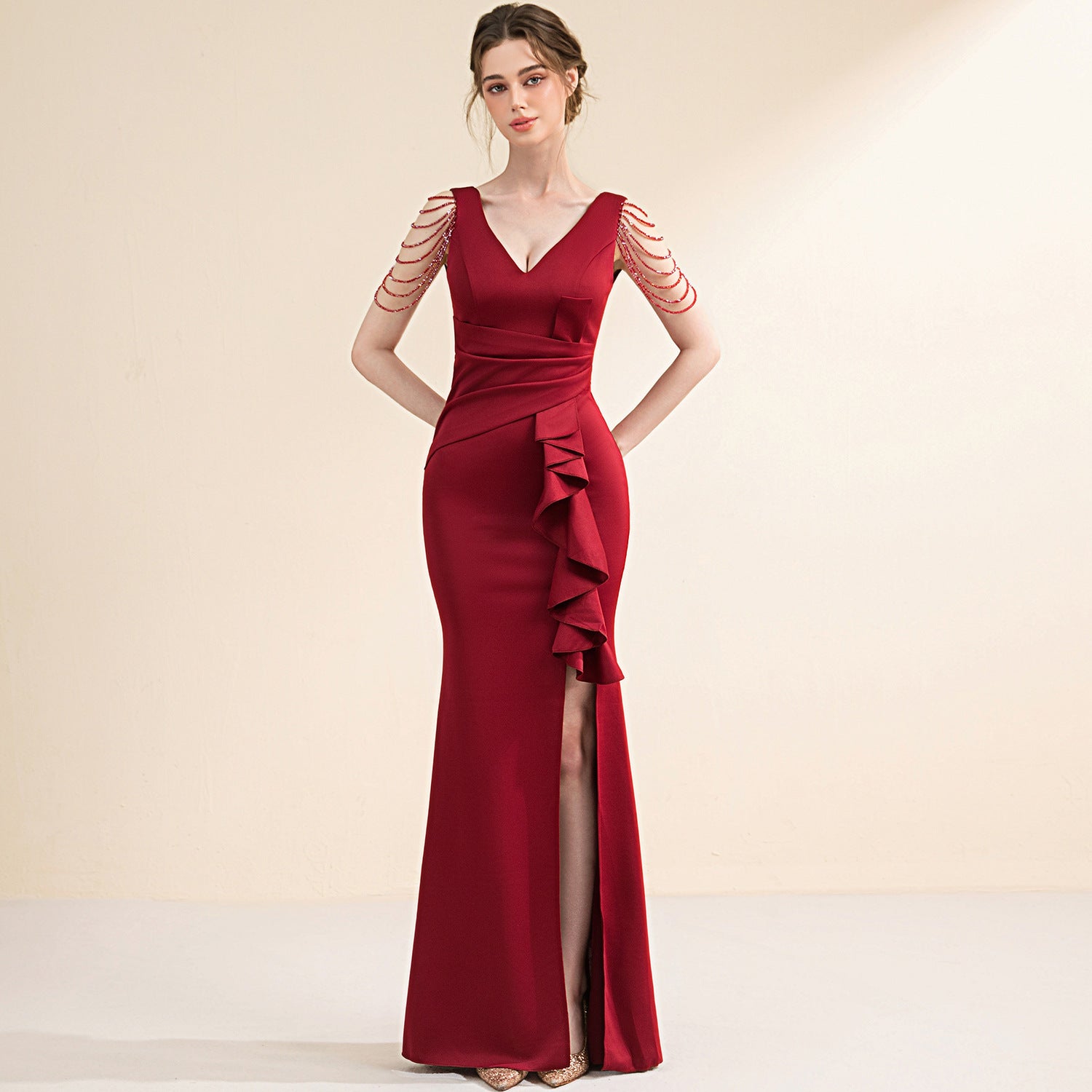 High-end elegant evening gown for brides, wedding banquets Dress