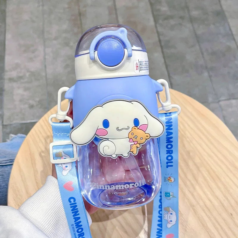 690ml Sanrio Large Capacity Water Bottle Cinnamoroll Kuromi My Melody Portable Straw Water Cup for Outdoor Sports Fitness