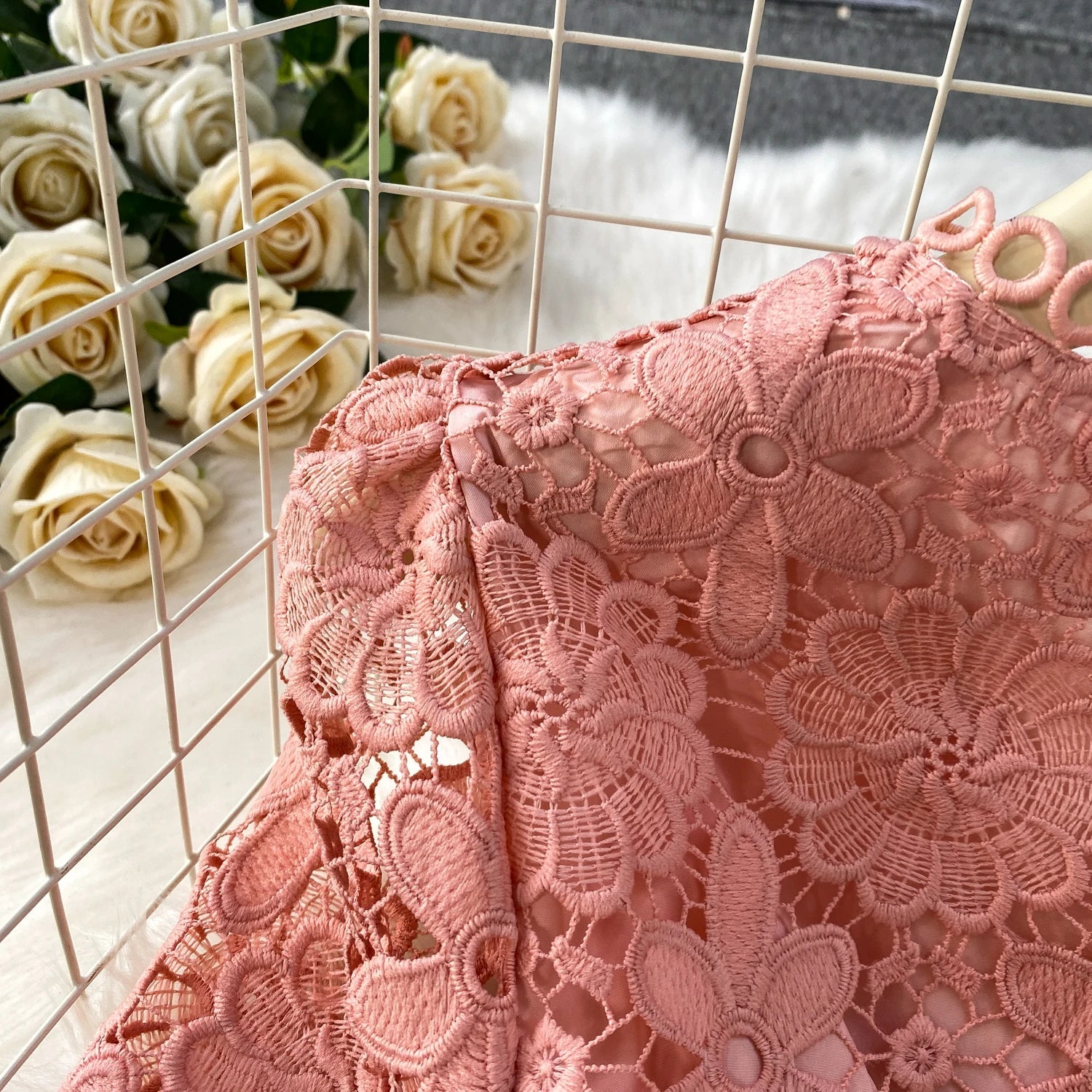 Brand Design Summer Embroidery Lace Long Dress Women Hollow Out Short Sleeve Midi Dresses Lady Belt Prom Evening Party Vestidos
