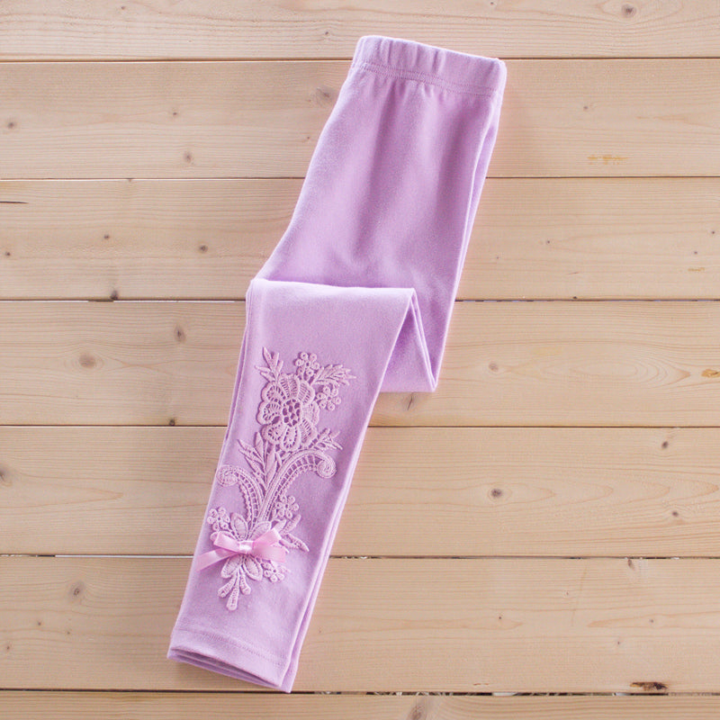 Stylish fleece-lined girls' pants, perfect for spring and autumn season